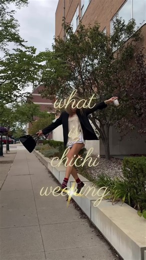 Stylish Blazers: Your Go-To Fall Fashion Piece