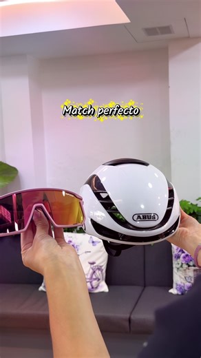 El match perfecto sí existe. 😎🚴‍♂️ La combinación ideal entre protección, estilo y rendimiento. 🪖 Cascos ABUS GAMECHANGER 2.0 ¢158.000: seguridad, tecnología y máxima ventilación. 🕶️ Lentes TIFOSI MOAB ROSE MATE ¢69.000 : claridad, ligereza y visión perfecta en cada ruta. Cuando el equipo correcto se une, tu rodada se siente diferente. Pasá por Ciclo Boutique y encontrá el combo que eleva tu experiencia sobre la bici. 🔥 Para más información sobre financiamientos y cuotas visitar el siguient