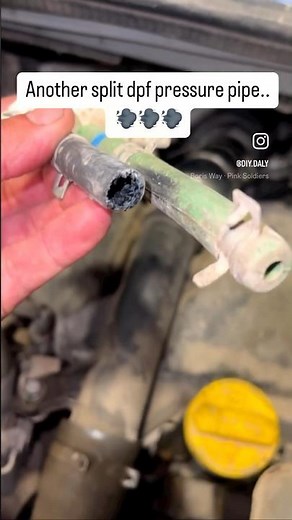 Another split DPF pressure pipe on a 1.5 dci Mercedes Citan, really common issue on these engines.