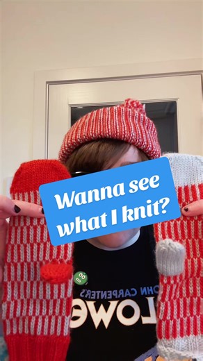 I meant wrap and turns, please don’t be that person in the comments 🫠 Pattern: Degen Garter Stripe Hat Pattern Yarn: Sandnes Garn Peer Gynt in Spicy Orange and Arctic Ice #degen #knitting #togue #mittens #sandnesgarn