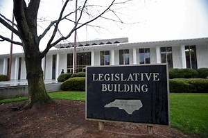House revives term limit proposal for legislative leaders