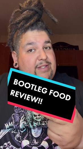 Bootleg Food Review - Hostess Cupcakes vs. Penguinos (MEXICO)!! #bootlegfoodreview #foodtiktok #foryou #cupcake