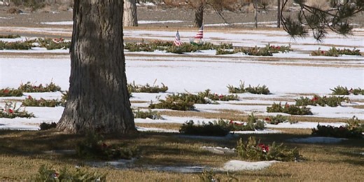 Volunteers needed to gather wreaths in Fernley