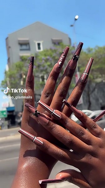 Nail Designs Ideas for 2024: Brown, Black, Initials, Stiletto, Pink