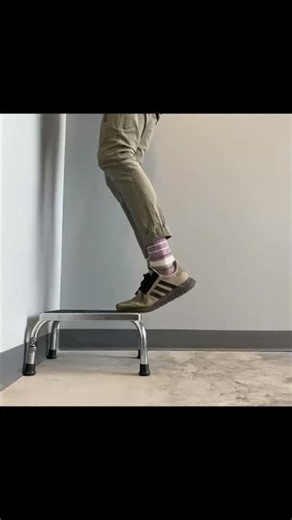 ANKLE MOBILITY - Single Leg Eccentric Lower (Knee Bent)