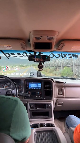 1xxx hp cateye durmax 4x4 launch no spray😎. #durmax #diesel #truck #chevy