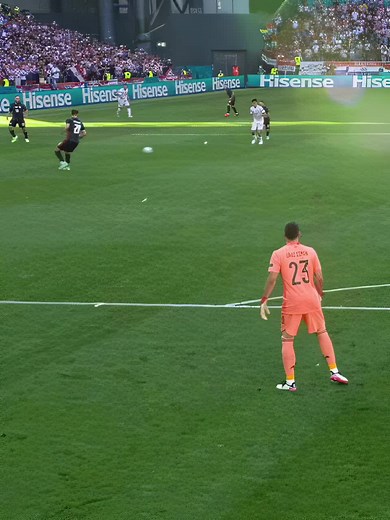 How to Tie Soccer Cleat Laces Like Valverde