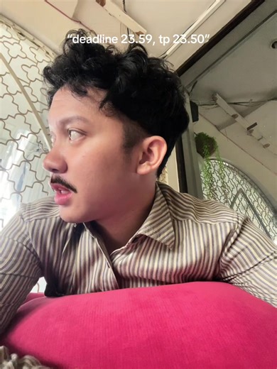 Tugas Utama dan Deadline Penting di Semester 4