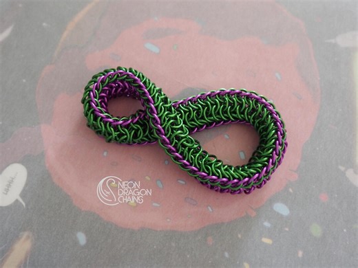 Chainmaille Mobius Fidget Spinner / Green Purple Fidget Toy - Etsy