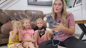 YH YUHUNG Interactive Walking Dog Toy with Leash, Grey Puppy with Blue Ears, Electronic Barking & Tail Wagging Robot Pet, Realistic Stuffed Animal Gift for Kids Boys Girls 3+ (Grey/Blue)