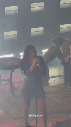 Charli xcx Does the Apple Dance at Her Secret Show in Brooklyn