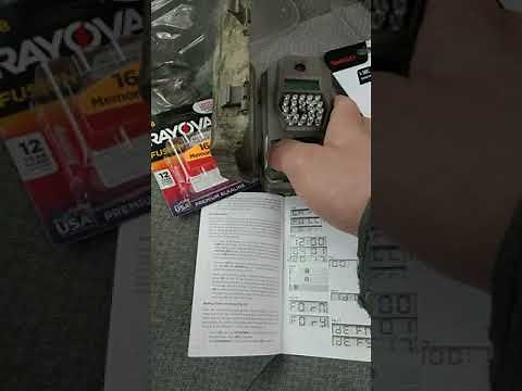 Tasco 10 MP trail camera set up