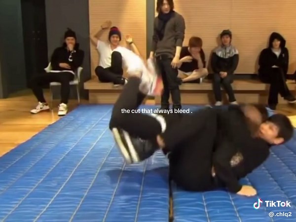 Big Bang's G-Dragon and T.O.P: Memorable Moments