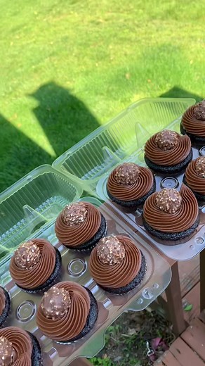Ferrero Rocher Cupcakes 😋 #PrimeDayShowPJParty #28XTREMES #ferrerorochercupcakes #diy #tutorial #recipe #howto #caketutorial #fyp #parati #xyzbca