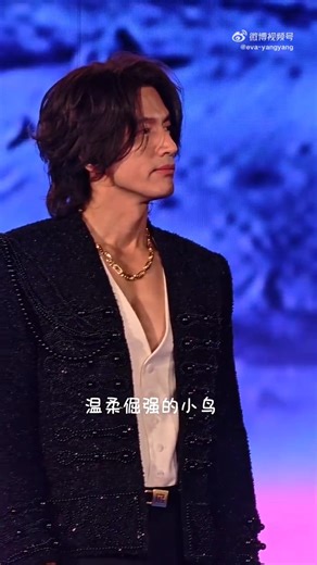 120725 Jerry Yan at MayDay Concert credits in video #f4taiwan #f4 #meteorgarden #Jerryyan #vannesswu #viczhou #kenzhu #言承旭Jerry #F4isback #yanchengxu #言承旭#jerryyanlover