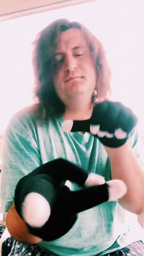 The shivers baby #fypシ #zielzibub #gloving #asmr #asmr_tingles #asmrgloves #visualasmr #asmrvideo #CurameChoreo #36SecondsOfLightWork #lit #glover