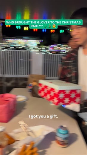 GLOVING ACADEMY | Kevin Cablay “Puppet” on Instagram: "It’s the gift of lightshows 🎅 ——- ☀️I use the Aeos & Helios gloveset. Use code “ALOHANATION” for 10% off at @glow_leds 📚DM for gloving classes! All skills welcomed! 🦾Also check out my Patreon, for deeper educational content!"