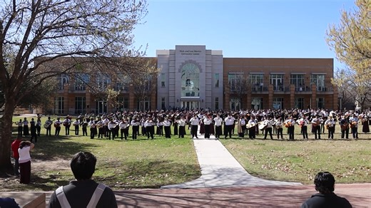 Mariachi flash mob of over 200 student performers takes over Texas Wesleyan