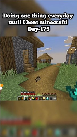 Throwing Away Unwanted Items in Minecraft Survival! 🗑️⛏️ #minecraft #shorts