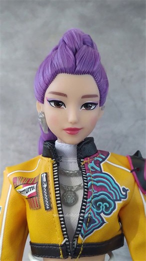 Mattel - KPop Demon Hunters - HUNTR/X Rumi "How It's Done" - Doll