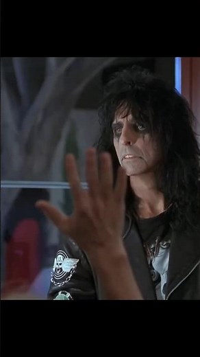 ‪@AliceCooper‬ "WE'RE NOT WORTHY!" movie scene in "Wayne's World" (1992) #rock #metal #movies #comedy
