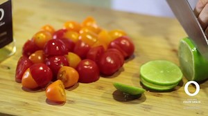 542K views · 457 shares | Cleanse your body with fresh veggies and Olive Oil, try this refreshing delicious hot soup. #OliveOilbenefits #OliveOilRevolution https://goo.gl/crf7pY | Olive Oils from Spain | Facebook