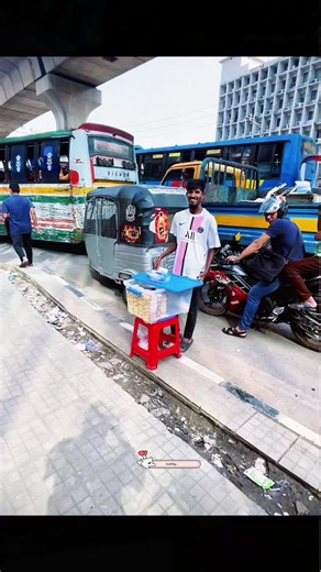 Street Food Review: Egg Sandwich & Cola Taste Test