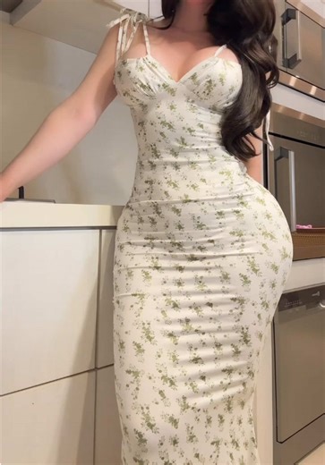 Os vídeos de Lily (@lilyllyn_) com оригинальный звук - so slow