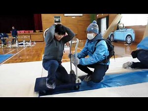 【明石市】Goblin pose 防災避難訓練 揺れから身を守るゴブリン・ポーズ
