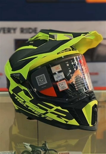 LS2 Explorer Helmet - Matt Black/Yellow in Nepal
