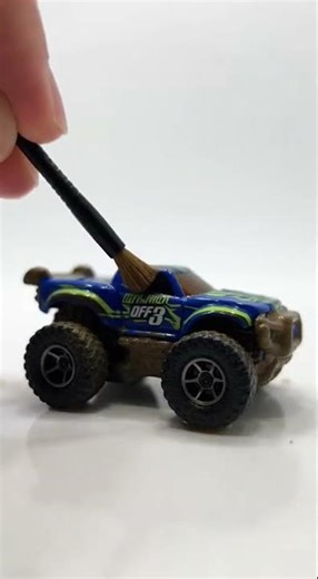 🚗✨ Hot Wheels Cleaning Dusty Cars ASMR Toy!#hotwheels #cars #shorts #asmr #toycleaning