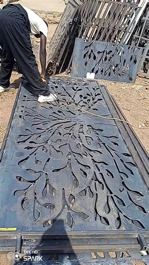 The project also features a lasercut design partitioning grill, adding a stylish touch of privacy and modern artistry. To complete the look, we installed a strong and neatly finished mild steel garage door, combining durability with a sleek appearance. A perfect blend of creativity, quality, and functionality — all fabricated to our client’s satisfaction.reach out on 0788300765 #fypシ゚viralシfypシ゚ #weldingandfabrication #metalworking #diaspora #fypreelsシ゚viralシ #mildsteelgate #fabrication #alumini