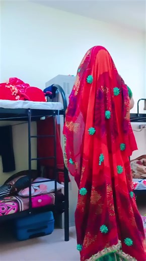 Traditional Indian Saree Styling in Dubai