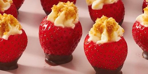 Strawberry Cheesecake Bites