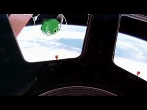 Nasa astronaut launches Angry Birds in space