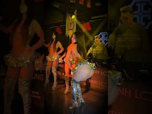 Dancer bar Hanoi | Vietnamese dance music | Nightlife Vietnam