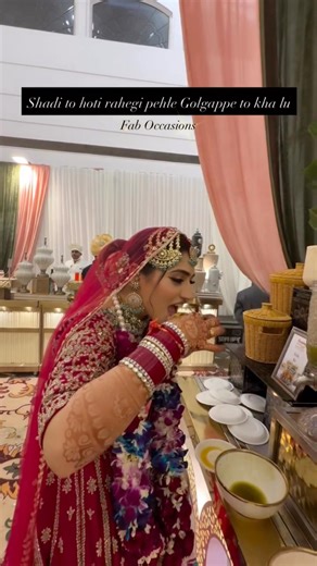 Bride is a Golgappa Lover | Foodie Bride | Wedding Fun | Pani Puri | Puchka | Street Food | Lehenga