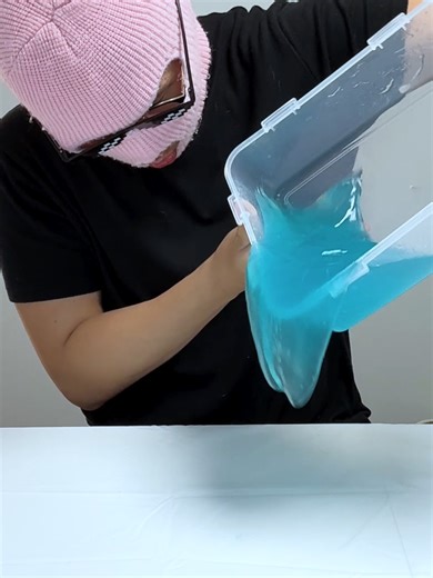 물로 슬라임 만들기: 물풀 없이 가능한가?