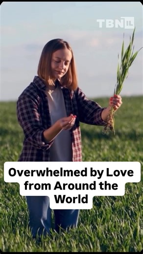 A local Israeli farmer opens his heart after seeing Christians and friends from around the world come to help—working the land, harvesting crops, and reminding us what true unity looks like. He shares the Biblical commandments of leket, shichecha, and pe’ah — ancient instructions to care for the poor — now coming to life in modern Israel. “God makes all the decisions. We just act by that.” This is what faith looks like in the fields of Israel. #FaithInAction #IsraelAgriculture #BiblicalValues #T