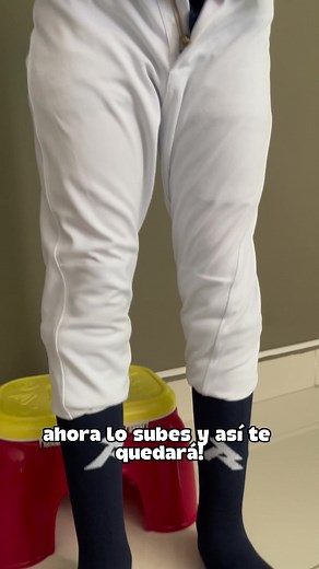 Tutorial de Cómo Poner el Pantalón Recogido en Béisbol