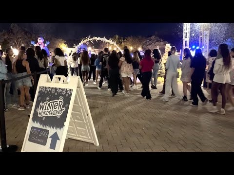 Students Celebrate the Beginning of the Semester at Winter Wonderland
