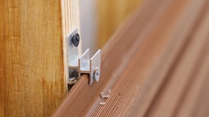 NewTechWood Groove Siding Horizontal Installation วิดีโอ...