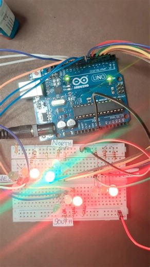 Watch 12 LEDs Act Like Real Traffic Lights! 🚦Arduino Controls a Mini City Traffic System! 🔴🟡🟢