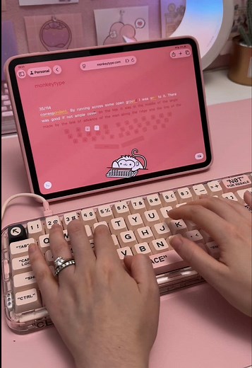 Satisfying Mechanical Bluetooth Keyboard for iPad