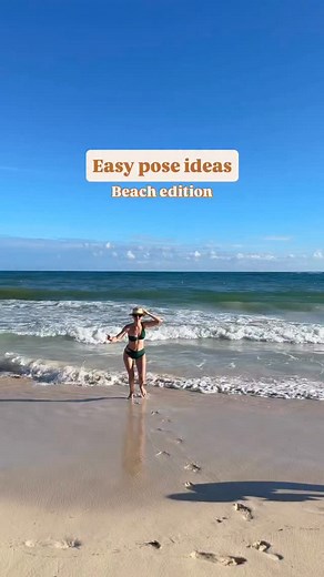 Easy pose ideas for your next beach day #poseideas #beachpose #beachphotopose | Yana Barducov
