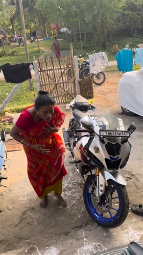 𝑺𝒂𝒓𝒂𝒏  on Instagram: "Snake prank 😅😂part 2 @s_a_r_a_n_1_ . . . . . . . . . #amma #fun #comedy #prank #ammalove"