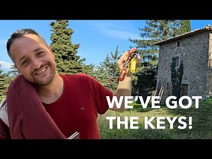 #1 We bought an abandoned farmhouse in Italy! Key handover and tour