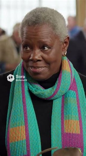 Hilarious Antiques Show Gone Wacky #wtf #crazy #godhelpusall