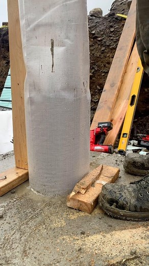 Fab-Form Industries on Instagram: "We update more than your iPhone. Check out our new “Tube-Tails”. These hold down the front of your Fast-Tube and lock it in position, eliminating any wrinkling at the base. Free shipping in our bio. #fasttube #sonotube #clean #concrete #construction #rebar #howtobuildadeck #column #newbuild #addition #build #columns #fabformindustries #decking #deck #engineering"