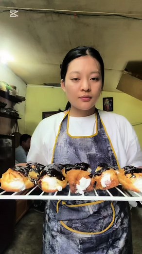 Eclair Baking Adventure: A Day in My Life